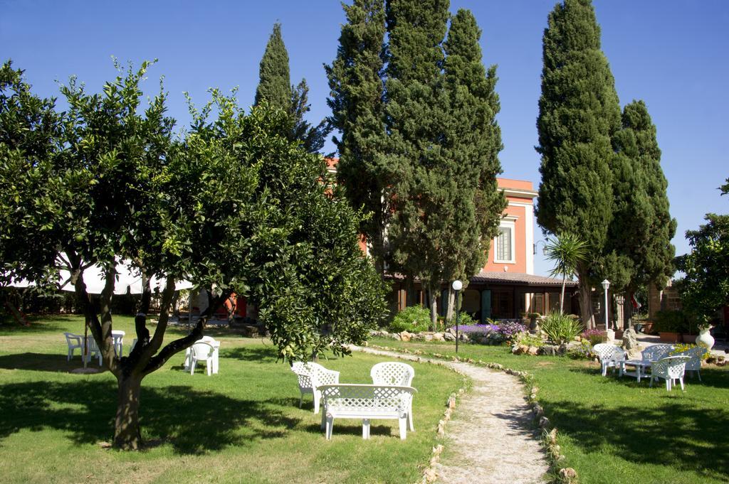 Agriturismo Santa Chiara Alezio Exterior photo