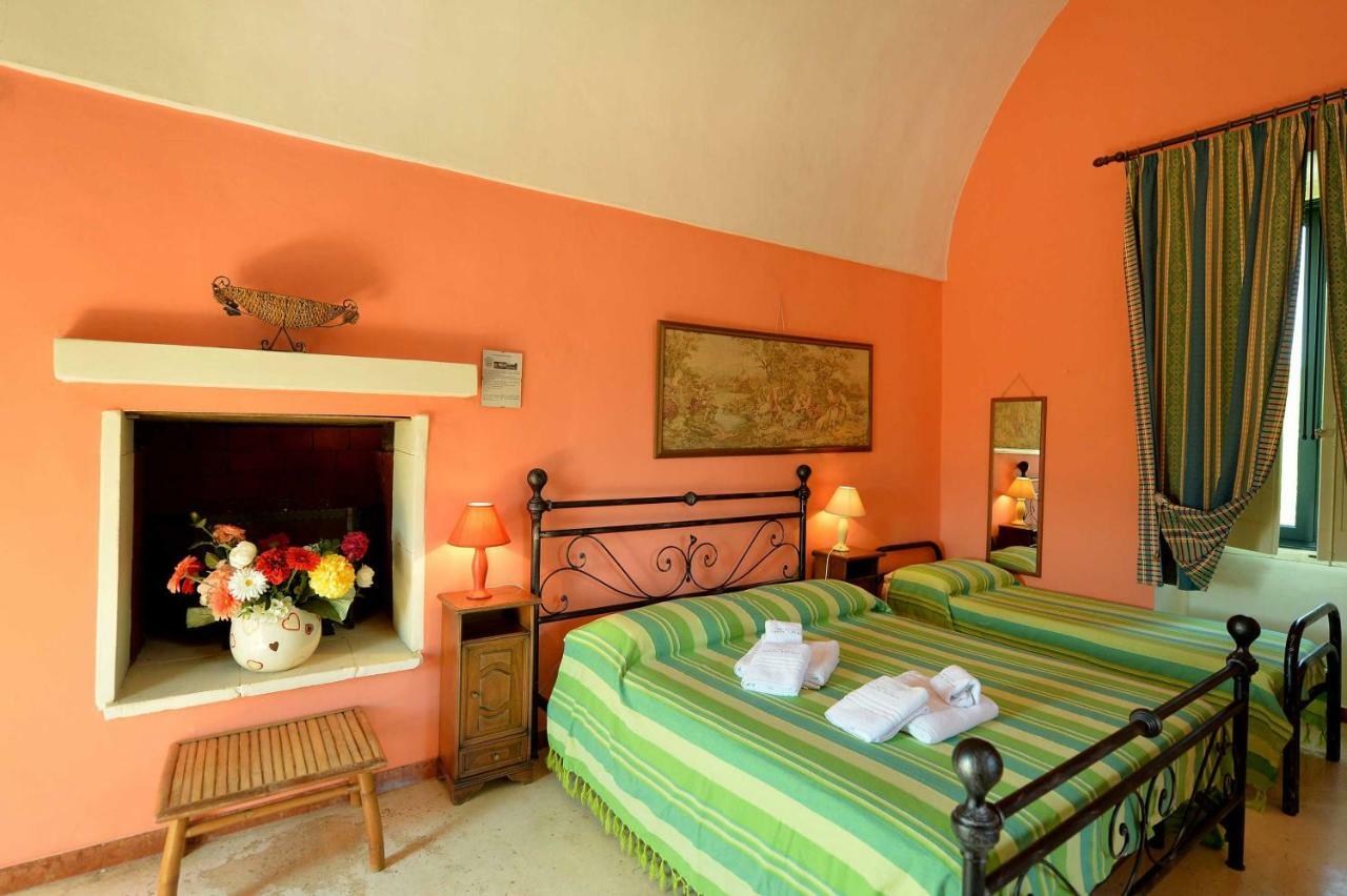 Agriturismo Santa Chiara Alezio Exterior photo