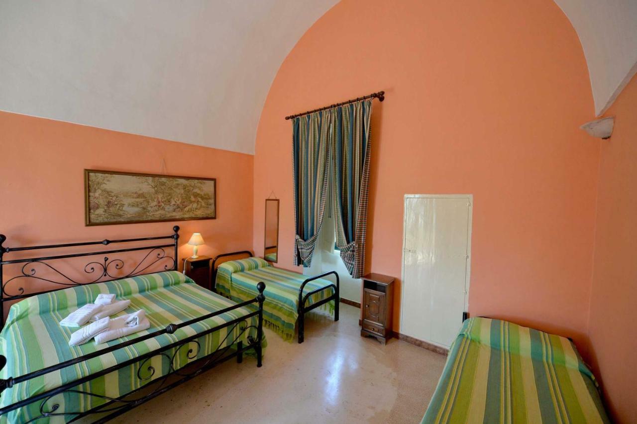 Agriturismo Santa Chiara Alezio Exterior photo
