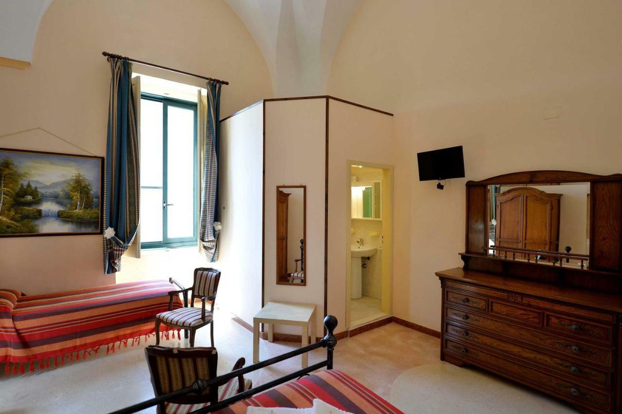 Agriturismo Santa Chiara Alezio Exterior photo